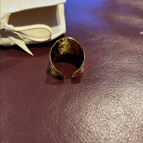 Anthro Ring - Hammered 14k Gold Plated Cuff Ring With Green Stone Accents - Picture 8 of 8